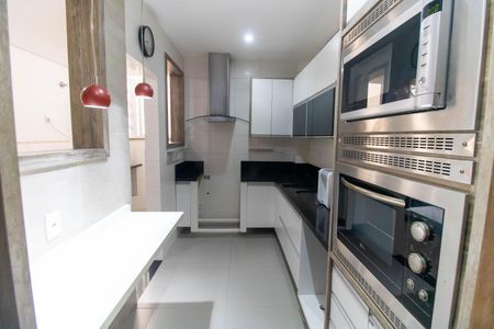 Apartamento para alugar com 140m², 3 quartos e 1 vagaCozinha