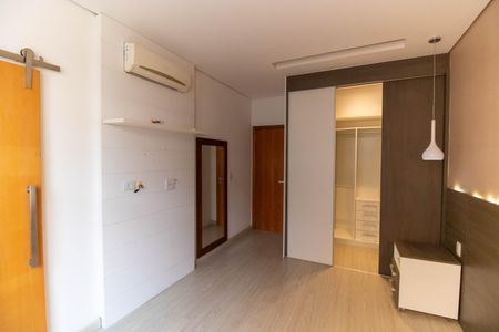 Apartamento para alugar com 140m², 3 quartos e 1 vagaSuíte 