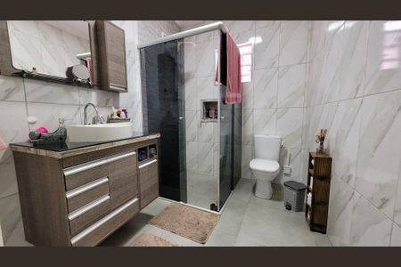 Casa para alugar com 195m², 2 quartos e 2 vagasBanheiro