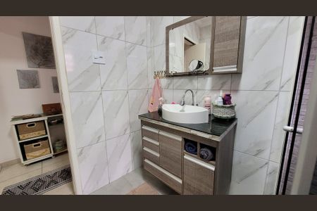 Casa para alugar com 195m², 2 quartos e 2 vagasBanheiro