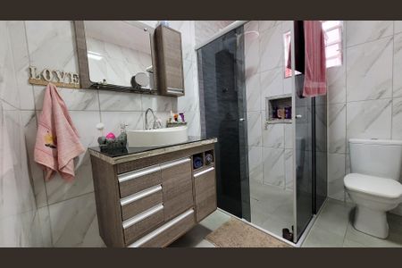 Casa para alugar com 195m², 2 quartos e 2 vagasBanheiro