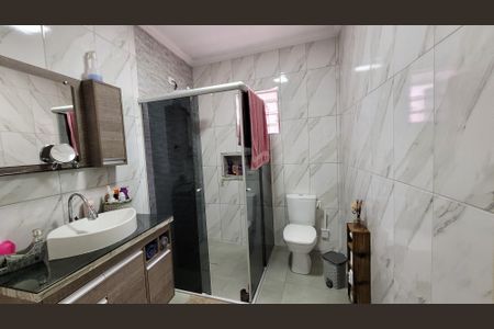 Casa para alugar com 195m², 2 quartos e 2 vagasBanheiro