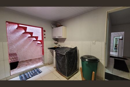 Casa para alugar com 195m², 2 quartos e 2 vagasÁrea de Serviço