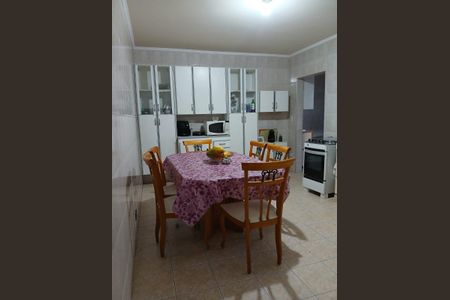 Casa para alugar com 207m², 2 quartos e 2 vagas Casa para alugar com 207m², 2 quartos e 2 vagasFoto 32