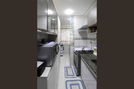 Apartamento à venda com 50m², 2 quartos e 1 vaga Apartamento à venda com 50m², 2 quartos e 1 vagaCozinha