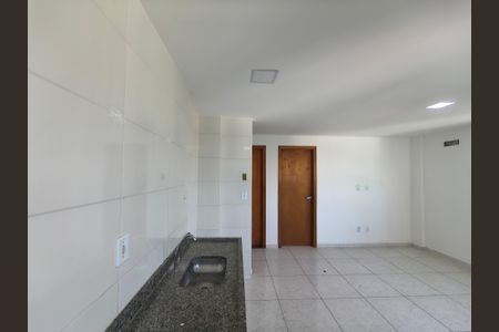 Cozinha / Sala de apartamento para alugar com 1 quarto, 60m² em Jacarepaguá, Rio de Janeiro