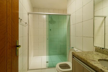 Casa à venda com 137m², 3 quartos e 3 vagasBanheiro da Suíte