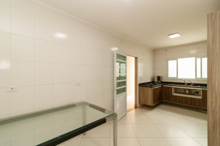 Casa à venda com 137m², 3 quartos e 3 vagasCozinha