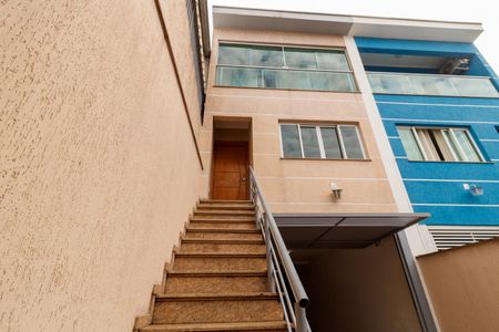 Casa à venda com 137m², 3 quartos e 3 vagasFachada