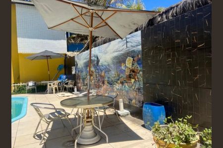 Casa de condomínio para alugar com 120m², 3 quartos e 1 vagaPiscina