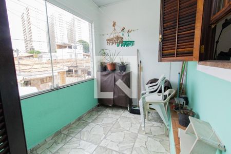 Casa à venda com 178m², 4 quartos e 2 vagas Casa à venda com 178m², 4 quartos e 2 vagasÁrea de Serviço