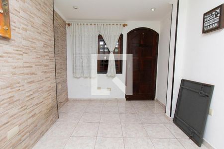 Sala de casa à venda com 4 quartos, 178m² em Vila Araguaia, São Paulo