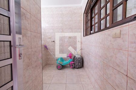 Casa à venda com 178m², 4 quartos e 2 vagas Casa à venda com 178m², 4 quartos e 2 vagasÁrea de Serviço
