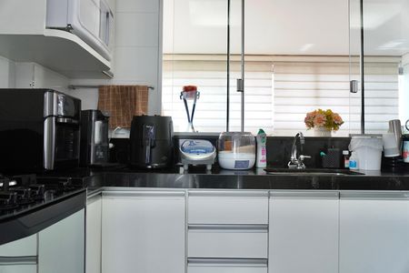 Apartamento para alugar com 240m², 3 quartos e 3 vagas Apartamento para alugar com 240m², 3 quartos e 3 vagasCozinha