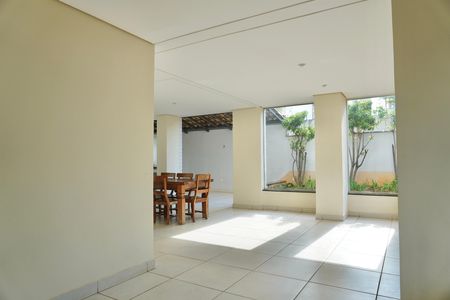 Apartamento para alugar com 240m², 3 quartos e 3 vagas Apartamento para alugar com 240m², 3 quartos e 3 vagasÁrea comum - Salão de festas