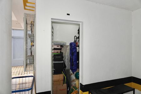 Apartamento para alugar com 240m², 3 quartos e 3 vagas Apartamento para alugar com 240m², 3 quartos e 3 vagasBox individual