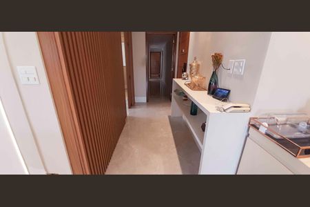Apartamento à venda com 140m², 3 quartos e 2 vagas Apartamento à venda com 140m², 3 quartos e 2 vagasCorredor