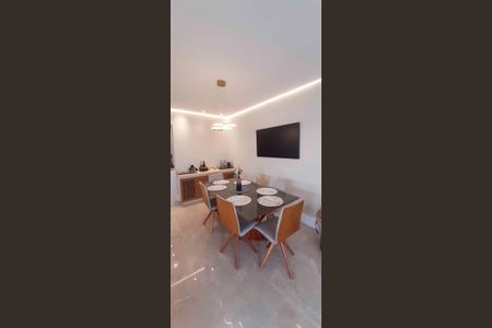 Apartamento à venda com 140m², 3 quartos e 2 vagas Apartamento à venda com 140m², 3 quartos e 2 vagasSala de Jantar