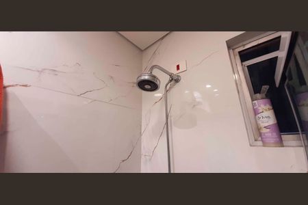 Apartamento à venda com 140m², 3 quartos e 2 vagas Apartamento à venda com 140m², 3 quartos e 2 vagasBanheiro Social
