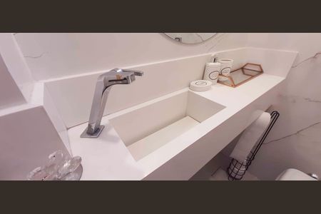 Apartamento à venda com 140m², 3 quartos e 2 vagas Apartamento à venda com 140m², 3 quartos e 2 vagasLavabo