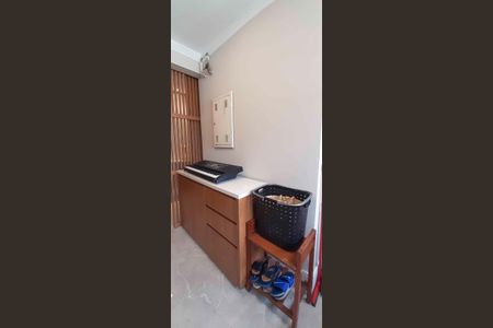 Apartamento à venda com 140m², 3 quartos e 2 vagas Apartamento à venda com 140m², 3 quartos e 2 vagasÁrea de Serviço
