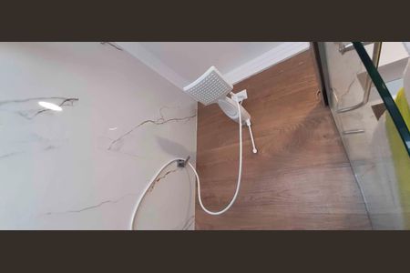 Apartamento à venda com 140m², 3 quartos e 2 vagas Apartamento à venda com 140m², 3 quartos e 2 vagasBanheiro da Suíte 1