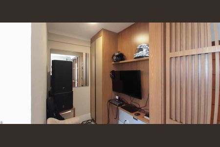 Apartamento à venda com 140m², 3 quartos e 2 vagas Apartamento à venda com 140m², 3 quartos e 2 vagasÁrea de Serviço