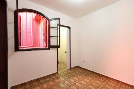 Casa para alugar com 190m², 4 quartos e 2 vagasQuarto e Área  de serviço