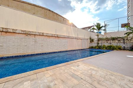 Apartamento à venda com 68m², 2 quartos e 1 vagaÁrea comum - Piscina