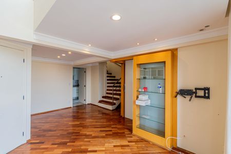 Apartamento para alugar com 150m², 3 quartos e 3 vagasSala