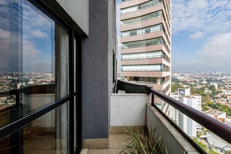 Apartamento para alugar com 150m², 3 quartos e 3 vagasVaranda