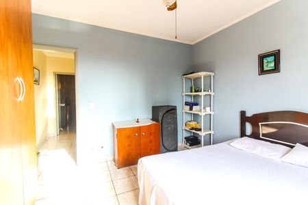 Casa à venda com 140m², 2 quartos e 2 vagas Casa à venda com 140m², 2 quartos e 2 vagasQuarto 1