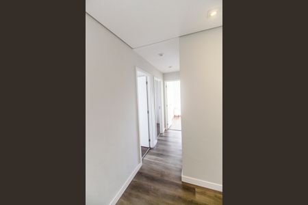 Apartamento à venda com 68m², 2 quartos e 2 vagasCorredor