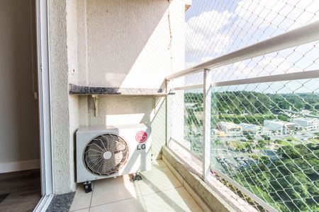 Apartamento à venda com 68m², 2 quartos e 2 vagasVaranda