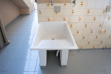 Casa para alugar com 84m², 3 quartos e 1 vagaÁrea de Serviço Casa 1