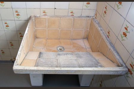 Casa para alugar com 84m², 3 quartos e 1 vagaÁrea de Serviço Casa 1