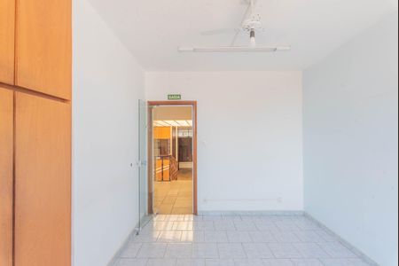 Casa para alugar com 286m², 3 quartos e 4 vagas Casa para alugar com 286m², 3 quartos e 4 vagasQuarto 2