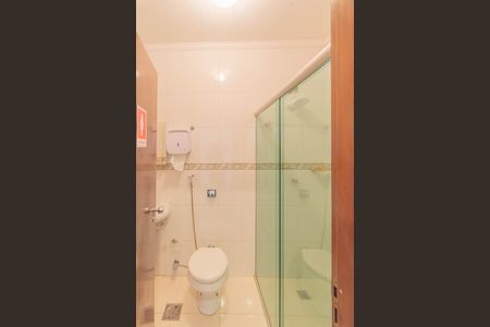 Casa para alugar com 286m², 3 quartos e 4 vagas Casa para alugar com 286m², 3 quartos e 4 vagasBanheiro