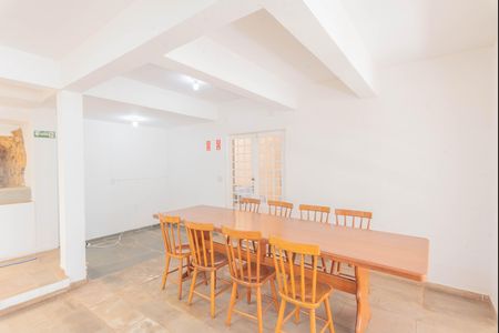 Casa para alugar com 286m², 3 quartos e 4 vagas Casa para alugar com 286m², 3 quartos e 4 vagasSala 2