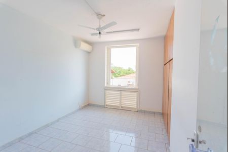 Casa para alugar com 286m², 3 quartos e 4 vagas Casa para alugar com 286m², 3 quartos e 4 vagasQuarto 2