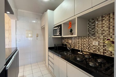 Apartamento para alugar com 52m², 2 quartos e 1 vagaCozinha e Área de Serviço