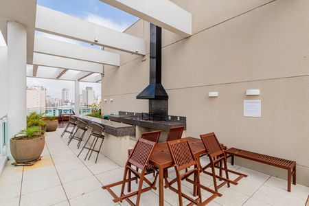 Studio à venda com 33m², 1 quarto e 1 vaga Studio à venda com 33m², 1 quarto e 1 vagaÁrea comum - Churrasqueira