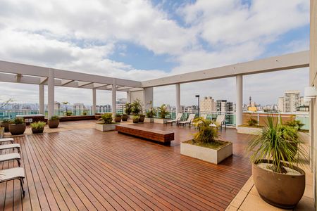 Studio à venda com 33m², 1 quarto e 1 vaga Studio à venda com 33m², 1 quarto e 1 vagaÁrea comum - Rooftop