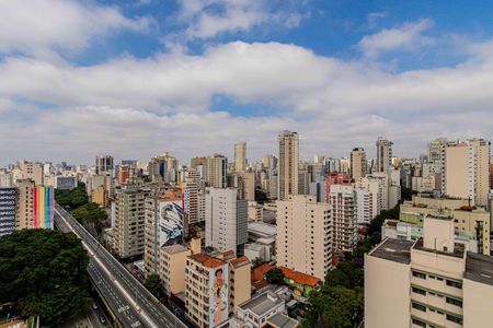 Studio à venda com 33m², 1 quarto e 1 vaga Studio à venda com 33m², 1 quarto e 1 vagaÁrea comum - Rooftop