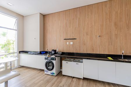 Studio à venda com 33m², 1 quarto e 1 vaga Studio à venda com 33m², 1 quarto e 1 vagaÁrea comum - Lavanderia
