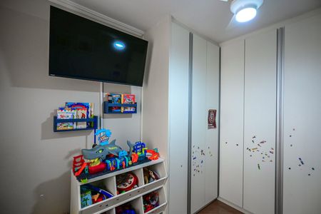 Apartamento à venda com 111m², 3 quartos e 2 vagasQuarto 2