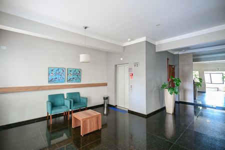 Apartamento à venda com 111m², 3 quartos e 2 vagasHall Social