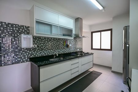 Apartamento à venda com 111m², 3 quartos e 2 vagasCozinha