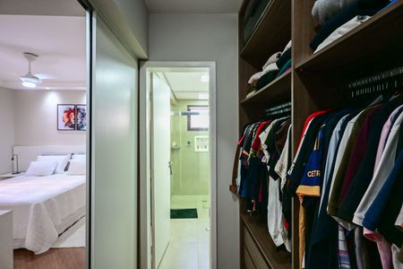 Apartamento à venda com 111m², 3 quartos e 2 vagasArmário da Suíte 