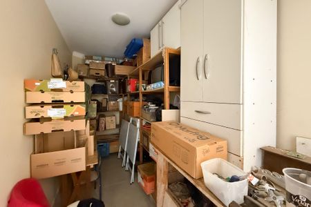Casa de condomínio para alugar com 250m², 3 quartos e 4 vagasQuarto de despejo